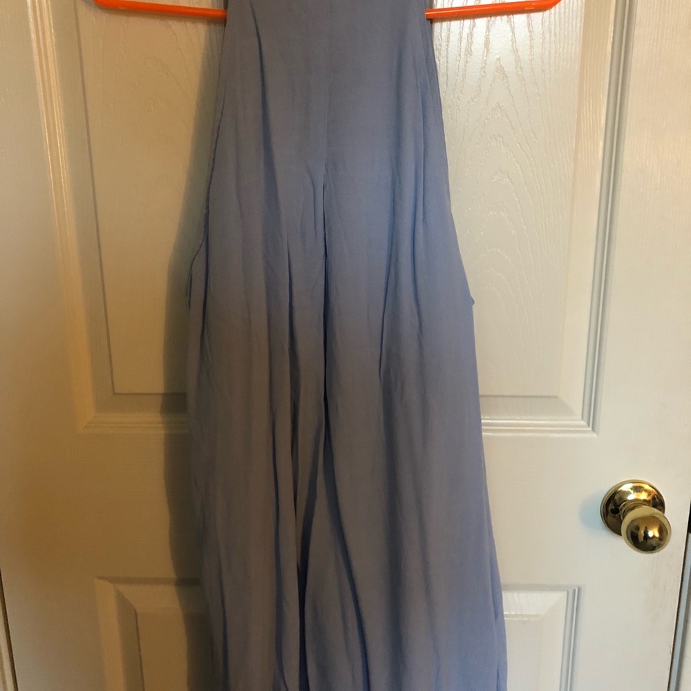 Worn once to a wedding.